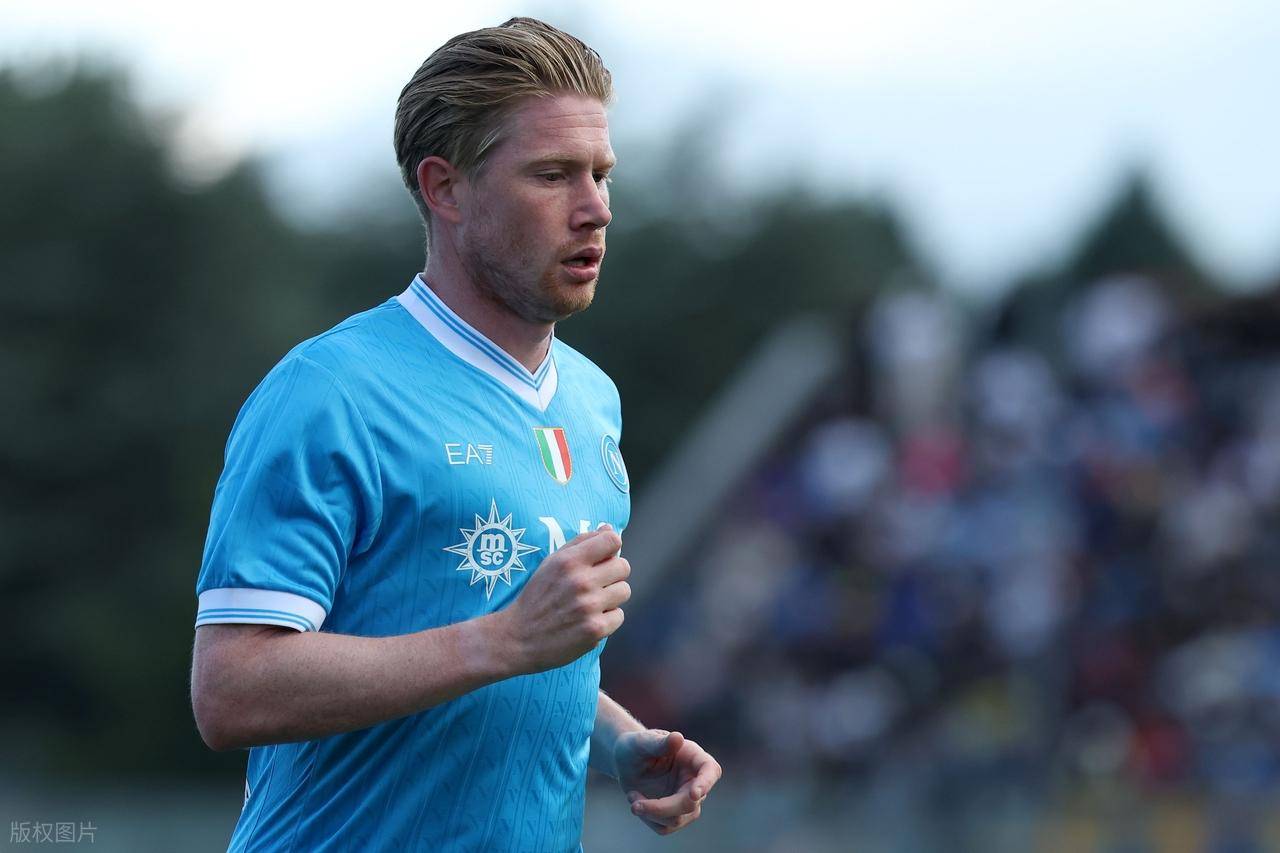 还没踢过意甲，跟队记者：维拉蒂被中间人推荐给尤文（尚未征战意甲，随队记者称中间人已将维拉蒂推荐至尤文图斯）