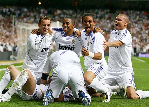 英超球队伤病更新：曼城多名球员缺阵,