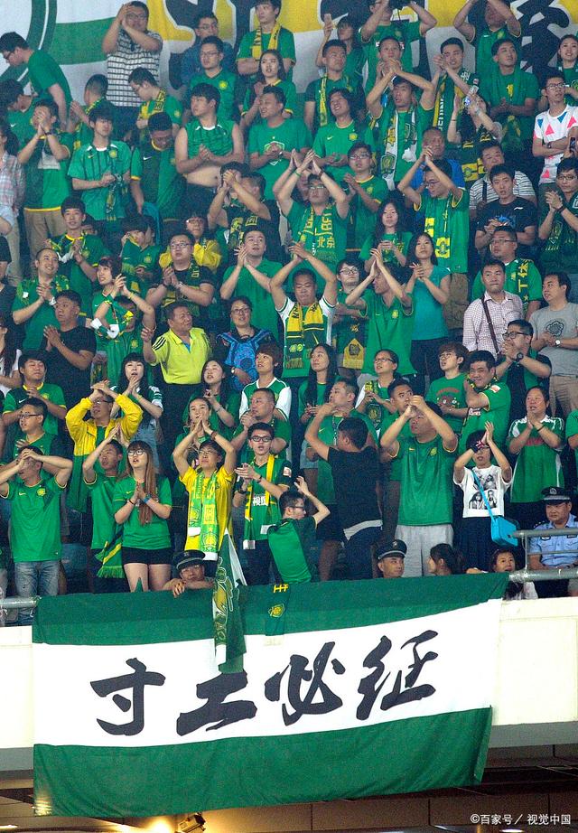 多库对战列支敦士登全场数据：2射1传，10次过人7次成功（多库对阵列支敦士登全场表现：2次射门1次助攻，10次过人7次成功）