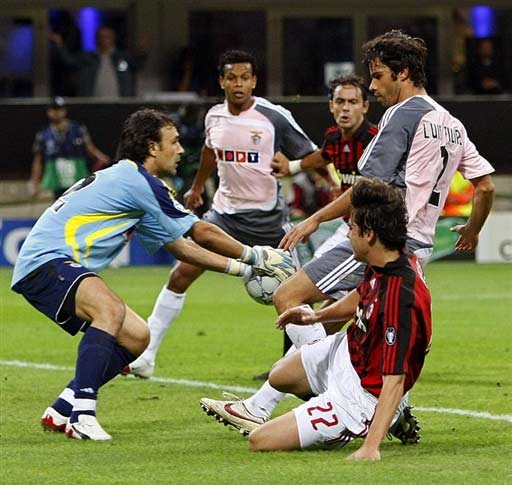 奇葩，印度超级杯球员因内裤颜色违规在赛前被罚下