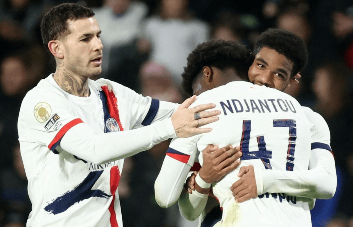 湖记发文：詹姆斯本可以延续纪录，但他做了正确选择赢得比赛